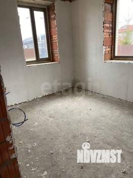 Дом 405м², 2-этажный, участок 12 сот.