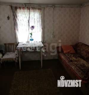 Дом 50м², 2-этажный, участок 6 сот.