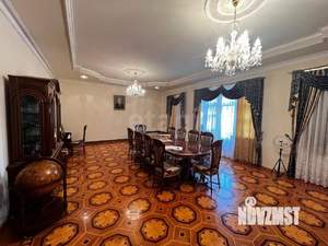 Дом 767м², 3-этажный, участок 16 сот.