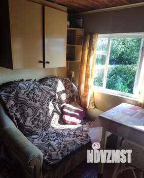 Дом 35м², 2-этажный, участок 7 сот.