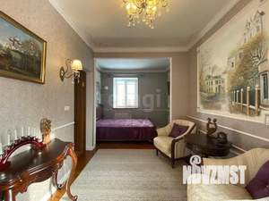 Дом 280м², 2-этажный, участок 9 сот.