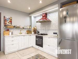 Дом 280м², 3-этажный, участок 12 сот.