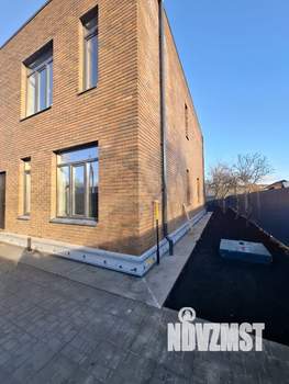 Коттедж 180м², 2-этажный, участок 7 сот.