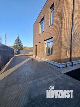 Коттедж 180м², 2-этажный, участок 7 сот.