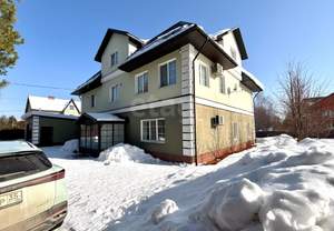 Дом 388м², 3-этажный, участок 32 сот.