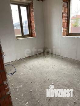 Дом 405м², 2-этажный, участок 12 сот.