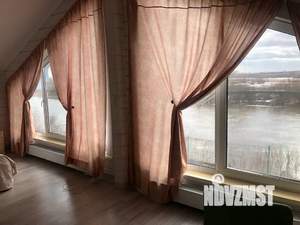 Дом 126м&sup2;, 2-этажный, посуточно, 