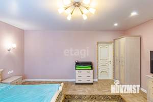 Дом 304м&sup2;, 2-этажный, участок 10 сот.  