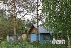 Дом 40м², 2-этажный, участок 6 сот.  