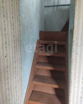 Дом 50м², 2-этажный, участок 6 сот.  