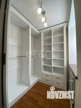 Дом 280м&sup2;, 2-этажный, участок 9 сот.  