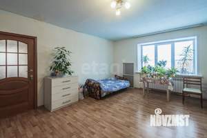 Дом 295м², 3-этажный, участок 17 сот.  