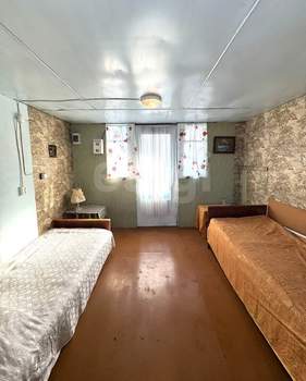 Дом 40м&sup2;, 2-этажный, участок 9 сот.  