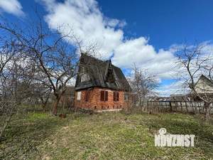 Дом 50м², 2-этажный, участок 6 сот.  