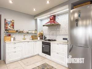 Дом 280м&sup2;, 3-этажный, участок 12 сот.  