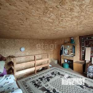 Дом 33м&sup2;, 2-этажный, участок 3 сот.  