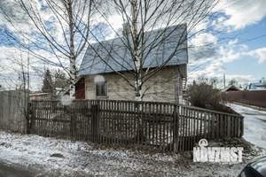 Дом 50м&sup2;, 2-этажный, участок 12 сот.  