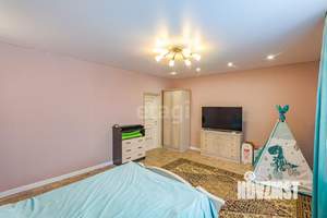 Дом 304м&sup2;, 2-этажный, участок 10 сот.  