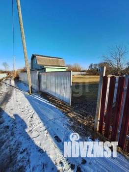 Дом 30м&sup2;, 2-этажный, участок 6 сот.  