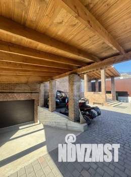 Дом 800м&sup2;, 4-этажный, участок 11 сот.  