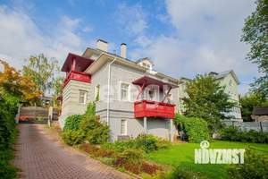 Дом 355м&sup2;, 4-этажный, участок 7 сот.  