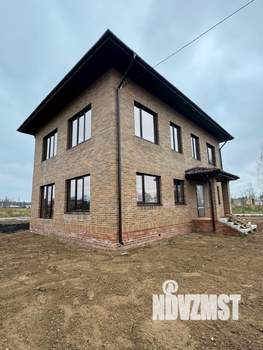 Коттедж 182м², 2-этажный, участок 15 сот.  