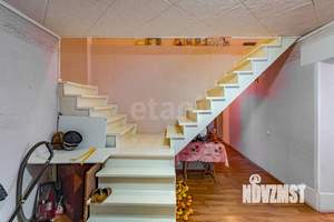 Дом 200м&sup2;, 2-этажный, участок 9 сот.  