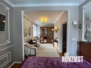 Дом 280м², 2-этажный, участок 9 сот.  