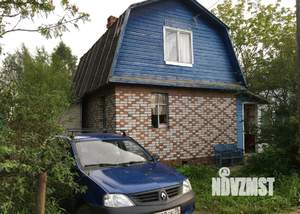 Дом 40м², 2-этажный, участок 6 сот.  