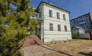 Дом 360м², 2-этажный, участок 10 сот.  