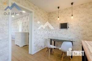 Дом 145м&sup2;, 2-этажный, участок 9 сот.  