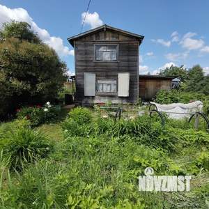 Дом 33м&sup2;, 2-этажный, участок 3 сот.  