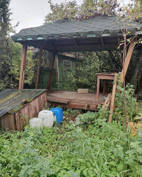 Дом 30м², 2-этажный, участок 4 сот.  