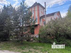 Дом 462м², 3-этажный, участок 15 сот.  