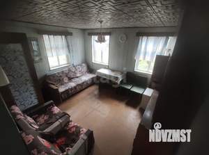 Дом 50м&sup2;, 2-этажный, участок 6 сот.  