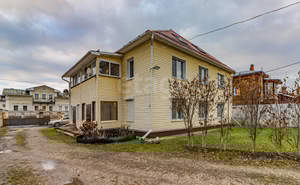 Дом 170м&sup2;, 2-этажный, участок 11 сот.  
