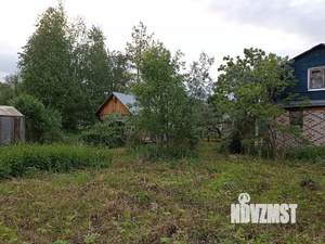 Дом 40м², 2-этажный, участок 6 сот.  