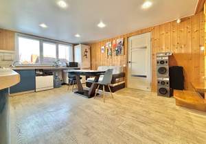 Дом 80м&sup2;, 2-этажный, участок 6 сот.  