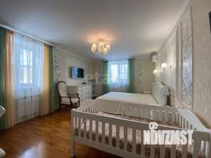 Дом 280м², 2-этажный, участок 9 сот.  