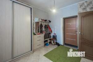 Дом 295м&sup2;, 3-этажный, участок 17 сот.  