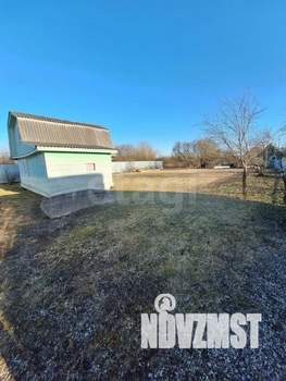 Дом 30м&sup2;, 2-этажный, участок 6 сот.  