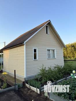 Дом 32м², 2-этажный, участок 6 сот.  