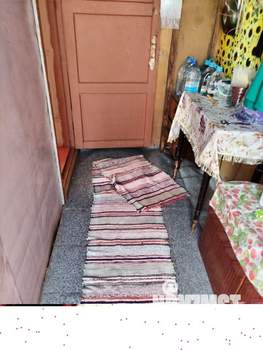 Дом 30м&sup2;, 2-этажный, участок 9 сот.  