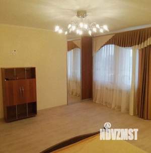 Дом 247м&sup2;, 2-этажный, участок 8 сот.  