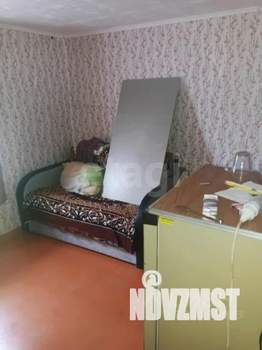 Дом 24м&sup2;, 2-этажный, участок 4 сот.  