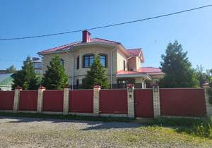 Дом 279м&sup2;, 2-этажный, участок 10 сот.  