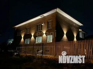 Дом 800м², 4-этажный, участок 11 сот.  