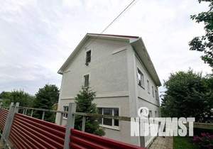 Дом 300м², 3-этажный, участок 8 сот.  