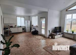 Дом 102м&sup2;, 1-этажный, участок 9 сот.  