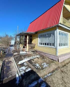 Дом 55м², 2-этажный, участок 6 сот.  